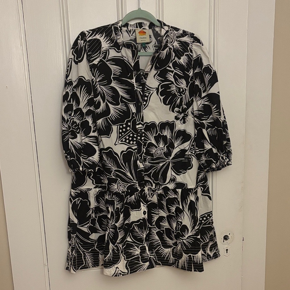 FARM Rio Black and White Floral Dress